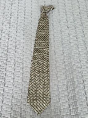 XMI Men's Taupe, Cream and Black Patterned Silk Tie - Elegant Geometric Design